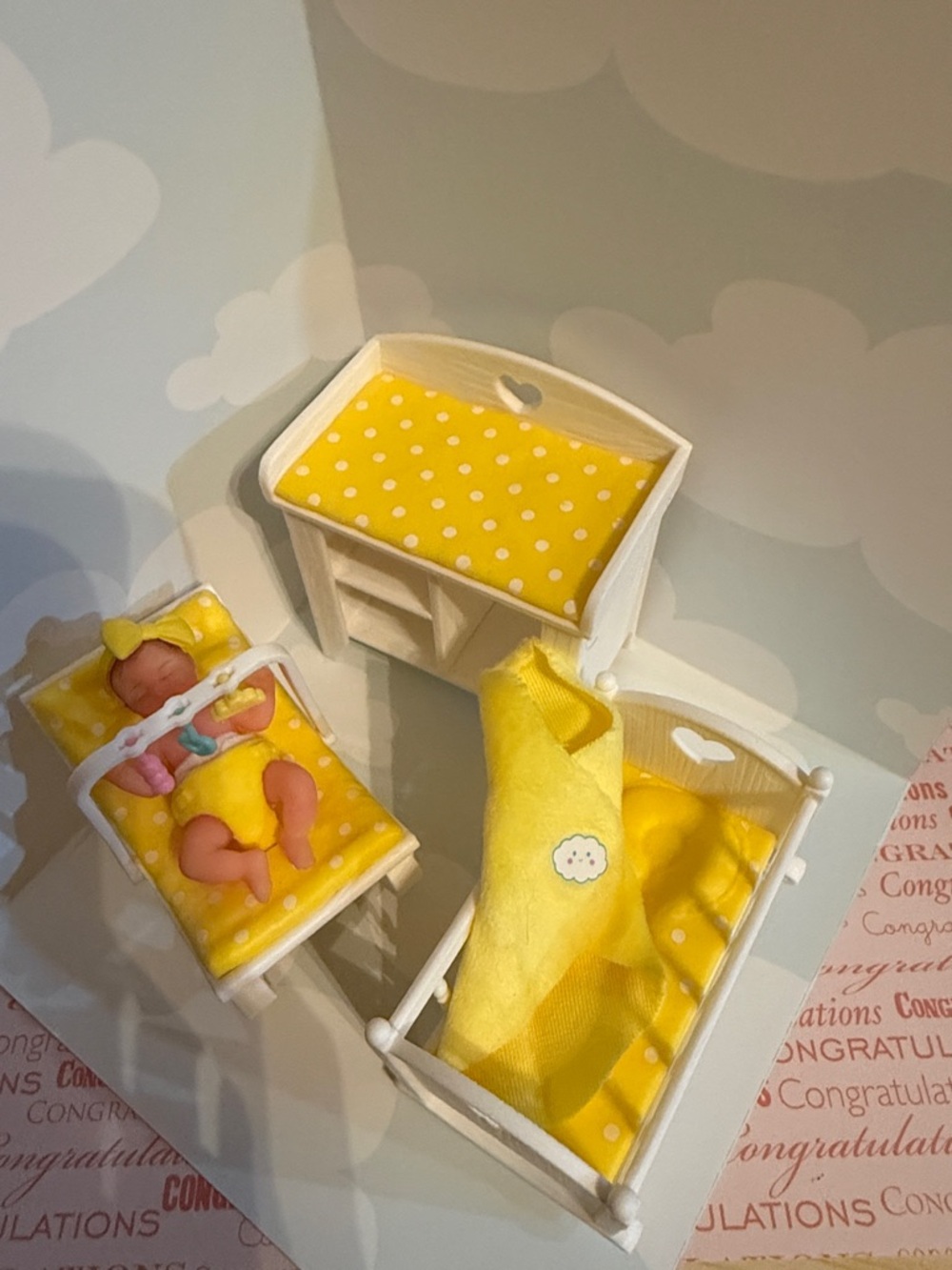 Zuru My mini baby 3 piece yellow set with one baby